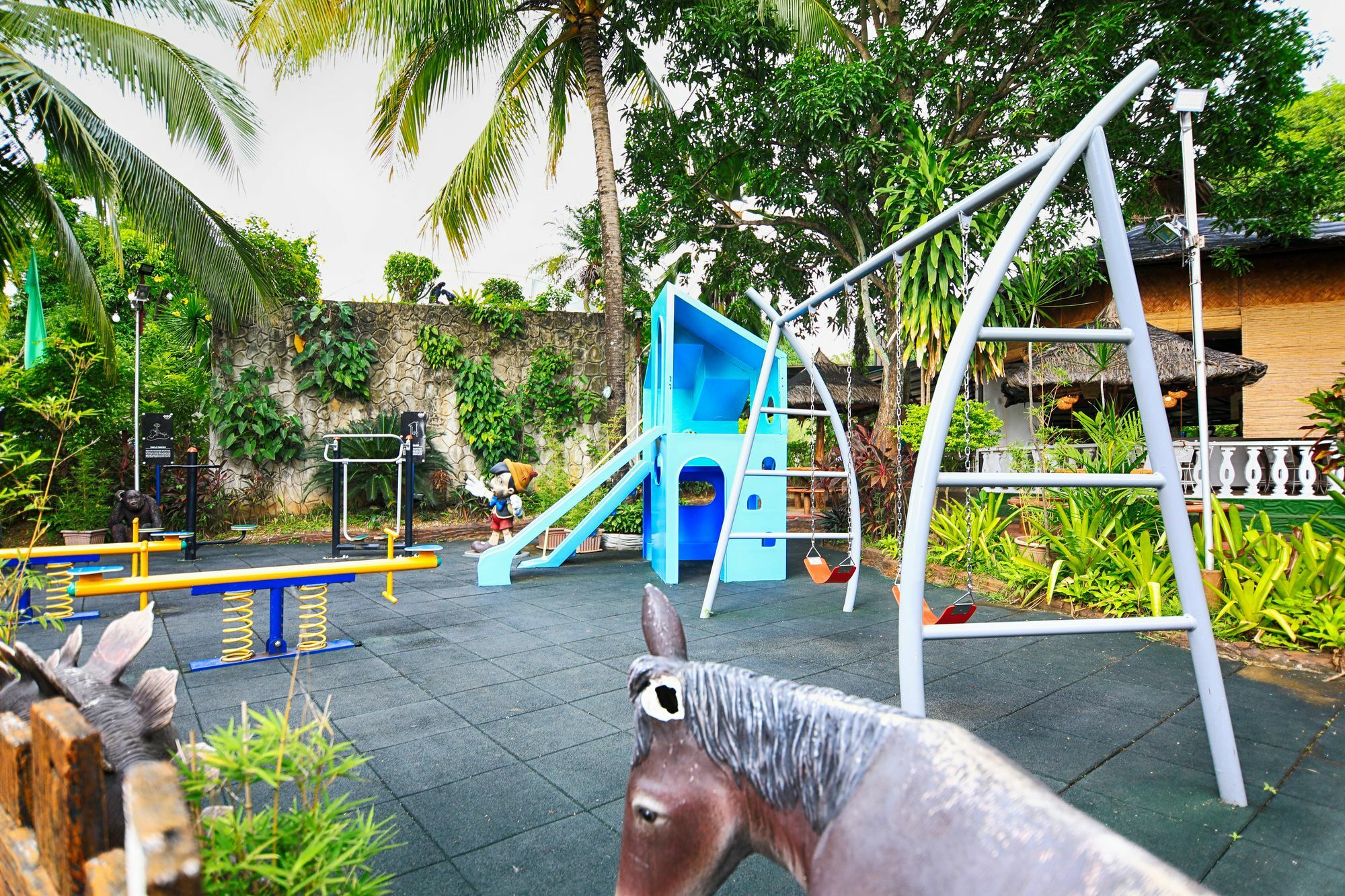 Loreland Farm Resort Antipolo Εξωτερικό φωτογραφία