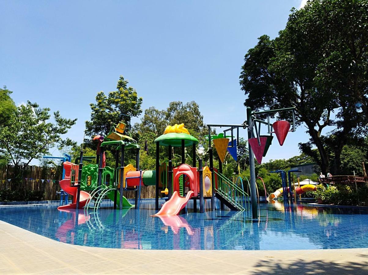Loreland Farm Resort Antipolo Εξωτερικό φωτογραφία